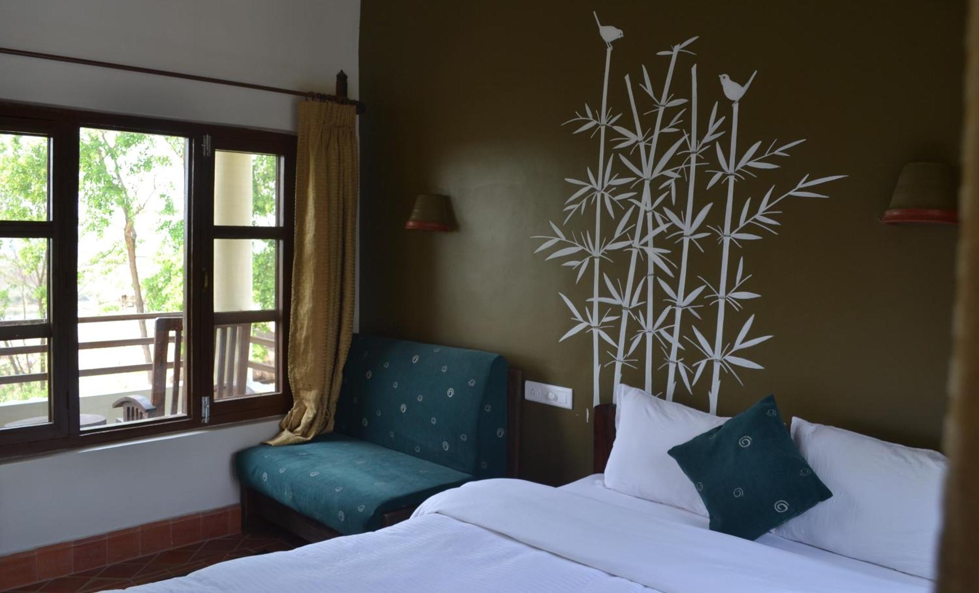 River View Jungle Camp Sauraha Habitación foto